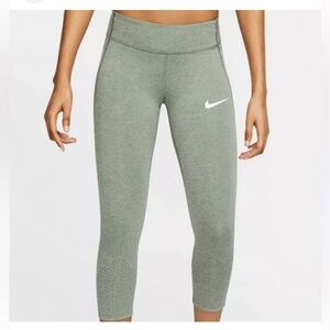 Nike Fly Lux Dri-Fit Crop Leggings